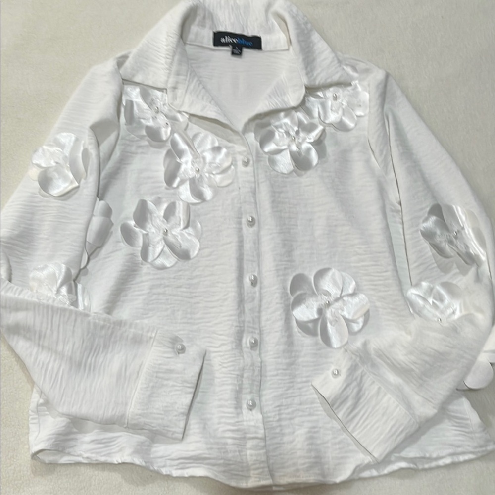 Alice Blue White Boxy Long Sleeve Notched Collar Shirt